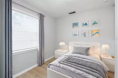 2817 Hawthorne Street, Sarasota, FL 34239 - Photo 10