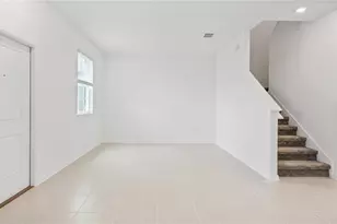 2204 Red Sun St, Apopka, FL 32703 - Photo 2