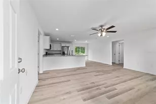 23236 SW Anchor Blvd, Dunnellon, FL 34431 - Photo 8