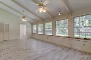 10406 Reclinata Ln, Tampa, FL 33618 - Photo 46