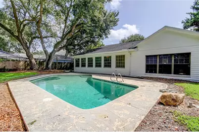 10406 Reclinata Lane, Tampa, FL 33618 - Photo 1