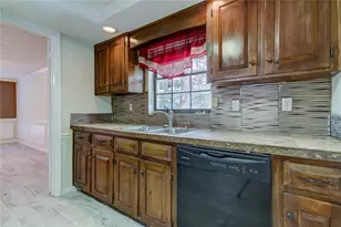 10406 Reclinata Ln, Tampa, FL 33618 - Photo 10