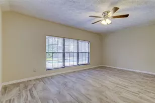 10406 Reclinata Ln, Tampa, FL 33618 - Photo 42