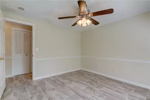 10406 Reclinata Ln, Tampa, FL 33618 - Photo 28