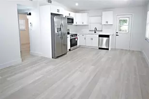 9001 82nd St, Seminole, FL 33777 - Photo 28