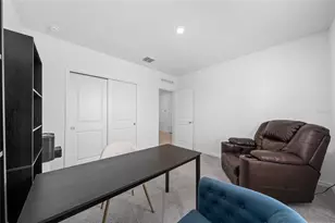 7396 Capstone Dr, Groveland, FL 34736 - Photo 10