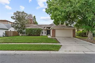 2929 Hunters Ln, Oviedo, FL 32766 - Photo 2