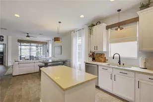 15153 Stonebriar Way, Orlando, FL 32826 - Photo 14
