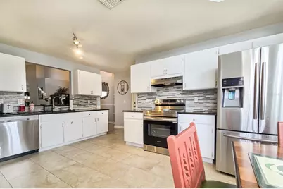 3024 Bransbury Court, Kissimmee, FL 34747 - Photo 4
