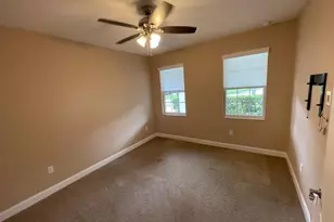 2745 Peony Dr, Oviedo, FL 32766 - Photo 14