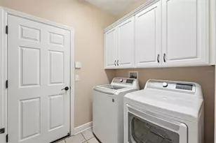 13914 Florigold Dr, Windermere, FL 34786 - Photo 40