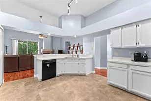 2811 Ripton Ct, Orlando, FL 32835 - Photo 24