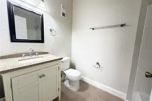 13015 Plantation Park Cir, Orlando, FL 32821 - Photo 16