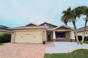 302 San Lorenzo Ct, Bradenton, FL 34208 - Photo 1