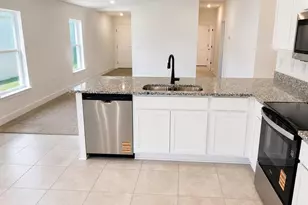 7569 Bent Tree Loop, Saint Cloud, FL 34771 - Photo 4