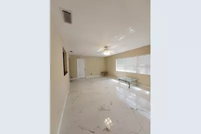 1102 NE 21st Terrace, Ocala, FL 34470 - Photo 2