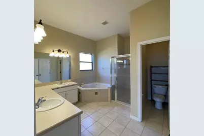 845 Bridgeford Crossing Boulevard, Davenport, FL 33837 - Photo 18