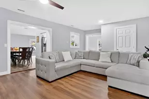 1092 W Riviera Blvd, Oviedo, FL 32765 - Photo 2