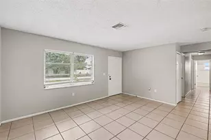 2904 Arch Dr, Sarasota, FL 34232 - Photo 2