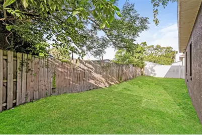 1505 E Caracas Street, Tampa, FL 33610 - Photo 20