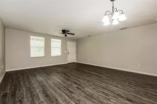 1505 E Caracas St, Tampa, FL 33610 - Photo 6