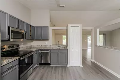 602 Cotulla Drive, Kissimmee, FL 34758 - Photo 8