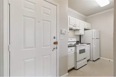 911 N Orange Avenue #438, Orlando, FL 32801 - Photo 6