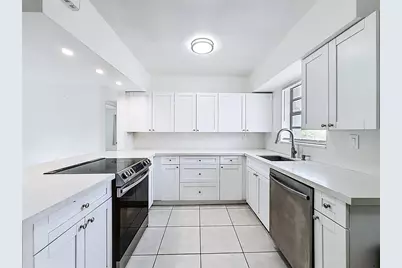 1838 Lauderdale Manor Drive, Fort Lauderdale, FL 33311 - Photo 4