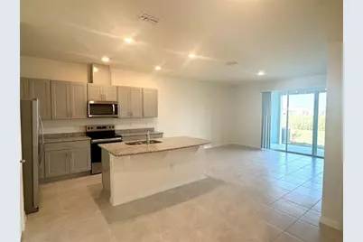 1492 Isleta Loop, Kissimmee, FL 34741 - Photo 2