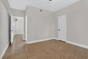 2674 Robert Trent Jones Dr, Orlando, FL 32835 - Photo 20