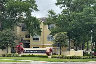 2674 Robert Trent Jones Dr, Orlando, FL 32835 - Photo 16