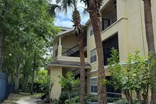 2674 Robert Trent Jones Dr, Orlando, FL 32835 - Photo 14