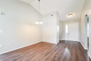 7313 Radiant Cir, Orlando, FL 32810 - Photo 6