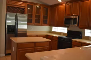2415 Sabastian St, Mount Dora, FL 32757 - Photo 4