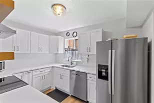 267 Crown Oaks Way, Longwood, FL 32779 - Photo 4