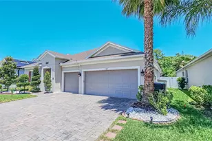 2389 Pearl Cider St, Orlando, FL 32824 - Photo 2