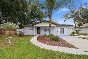 2602 Westside Dr, Leesburg, FL 34748 - Photo 1