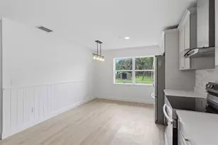 2602 Westside Dr, Leesburg, FL 34748 - Photo 14