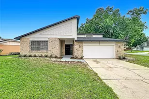 8646 Park Highland Dr, Orlando, FL 32818 - Photo 10