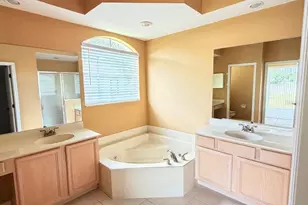 561 Strathclyde Ct, Apopka, FL 32712 - Photo 14