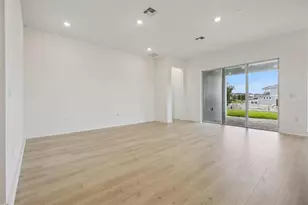 17434 Honeybell Tangelo Ct, Winter Garden, FL 34787 - Photo 8