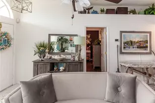 9234 Santa Monica Way, New Port Richey, FL 34655 - Photo 8