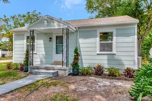 1419 55th St S, Gulfport, FL 33707 - Photo 2