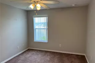4944 Waterside Pionte Circle, Orlando, FL 32829 - Photo 32