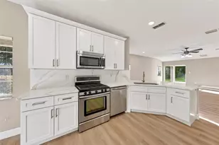 305 Ridgeway Blvd, Deland, FL 32724 - Photo 14