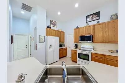 3365 Sterling Lake Circle, Oviedo, FL 32765 - Photo 30