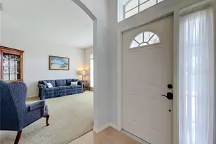 3365 Sterling Lake Cir, Oviedo, FL 32765 - Photo 12