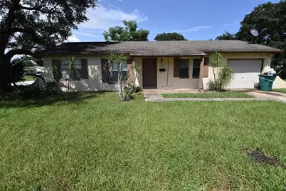 423 Longwood Circle, Longwood, FL 32750 - Photo 1