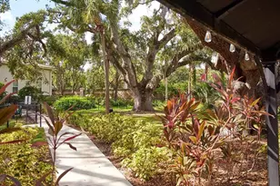 4 Maggie Ln, Sarasota, FL 34232 - Photo 8