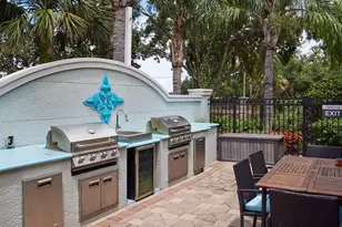 4 Maggie Ln, Sarasota, FL 34232 - Photo 10